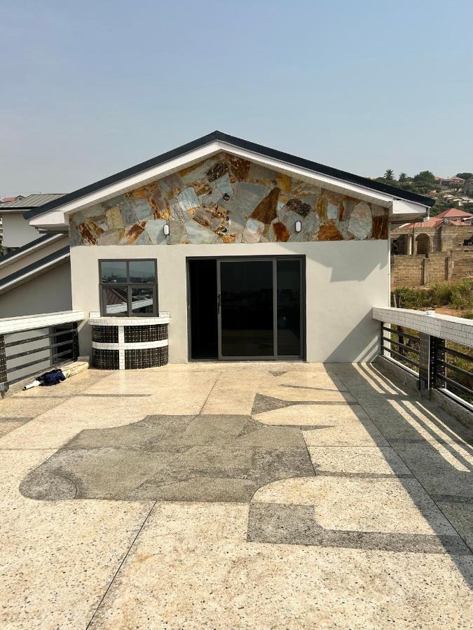 Queen'S Hill Lodge Gbawe 외부 사진